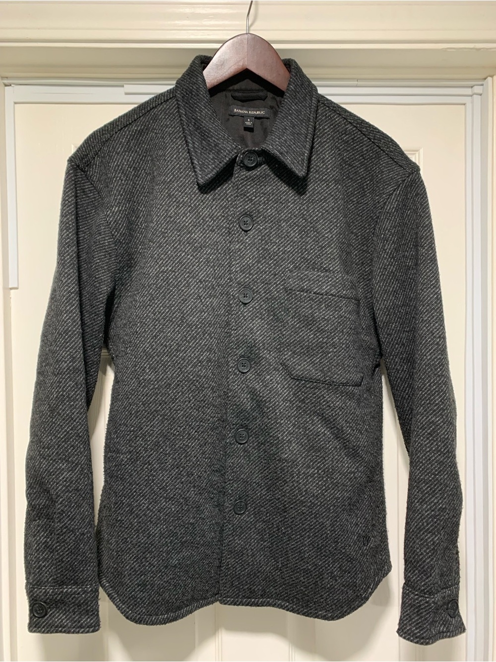 Banana Republic Dark Charcoal Herringbone Button-Up Shirt Jacket